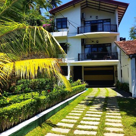Edelweiss Residence Хіккадува Екстер'єр фото